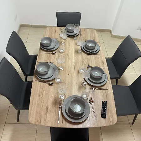 Ferienhaus Town House, 10m From Chabad Lubavitch *