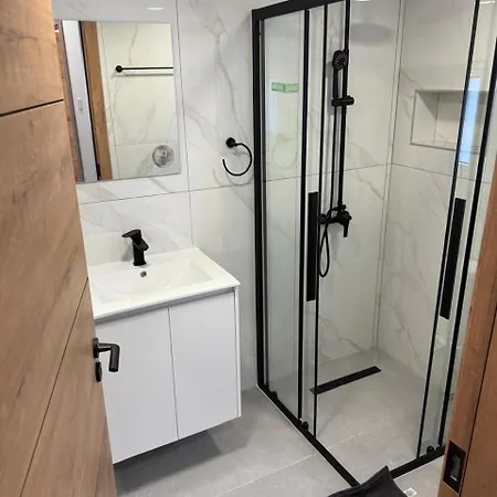 Town House, 10m From Chabad Lubavitch Larnaka