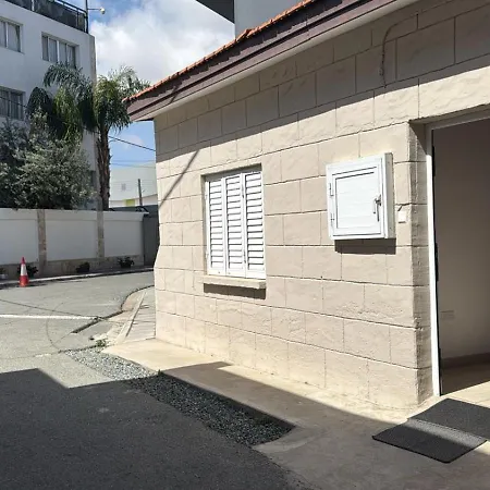 Ferienhaus Town House, 10m From Chabad Lubavitch *