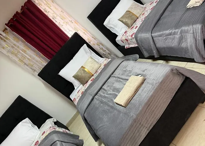 Town House, 10m From Chabad Lubavitch * Larnaca